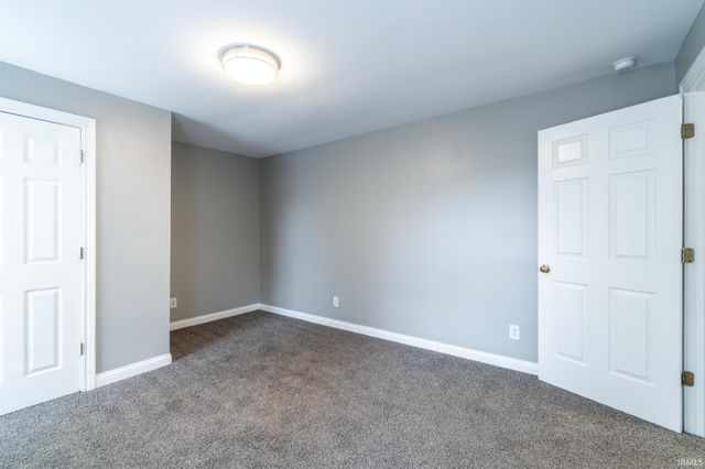 807 W Washington Boulevard, Fort Wayne, IN 46802