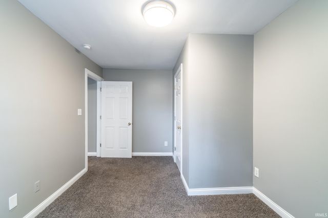 807 W Washington Boulevard, Fort Wayne, IN 46802