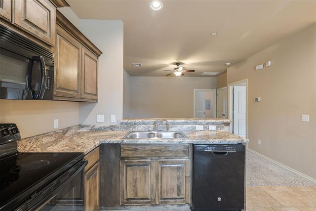 913 SW 92nd Street, Oklahoma City, OK 73139