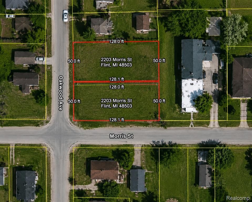 2418 Oakwood Avenue, Saginaw, MI 48601