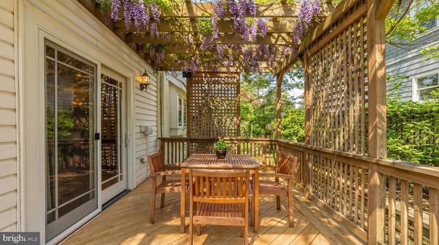 4114 EMERY PL NW, Washington, DC 20016