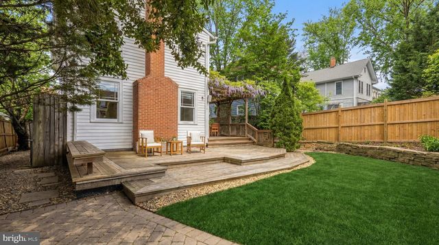 4114 EMERY PL NW, Washington, DC 20016