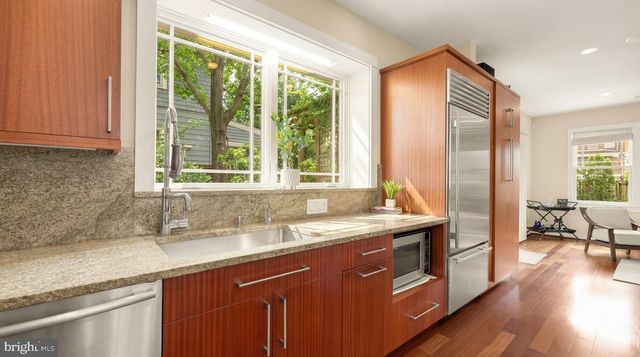 4114 EMERY PL NW, Washington, DC 20016