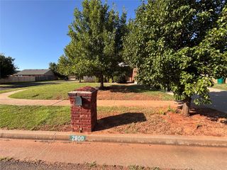 2800 NW 184th Terrace, Edmond, OK 73012