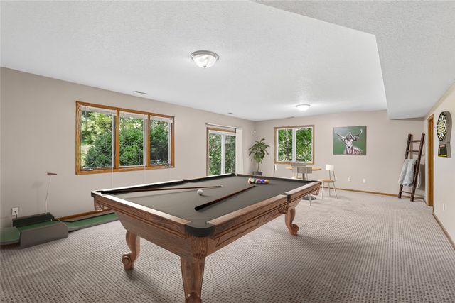 1319 NW 72nd Avenue, Ankeny, IA 50023
