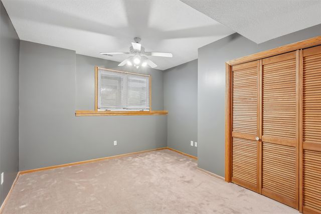 1319 NW 72nd Avenue, Ankeny, IA 50023