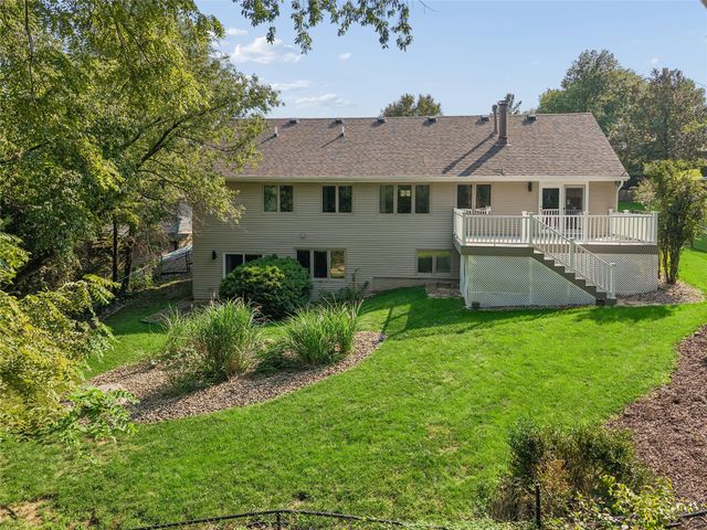 1319 NW 72nd Avenue, Ankeny, IA 50023