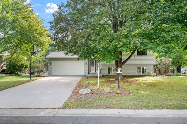 6542 Black Duck Drive S, Lino Lakes, MN 55014