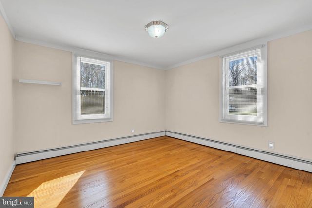 377 JACOBSTOWN COOKSTOWN RD, Wrightstown, NJ 08562