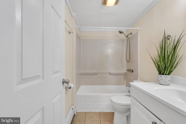 377 JACOBSTOWN COOKSTOWN RD, Wrightstown, NJ 08562