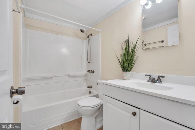 377 JACOBSTOWN COOKSTOWN RD, Wrightstown, NJ 08562