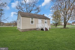 377 JACOBSTOWN COOKSTOWN RD, Wrightstown, NJ 08562