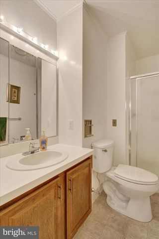 1864 AZALEA DR, York, PA 17408