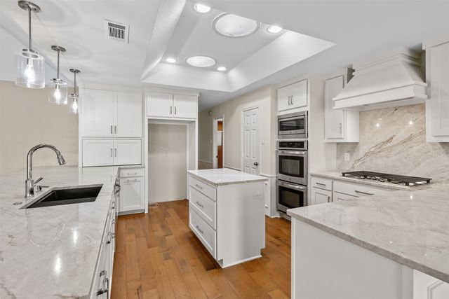 14 Victoria Drive, Rowlett, TX 75088