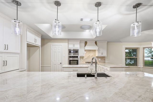 14 Victoria Drive, Rowlett, TX 75088