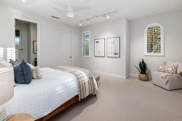 548 Quail Pointe Lane, Encinitas, CA 92024