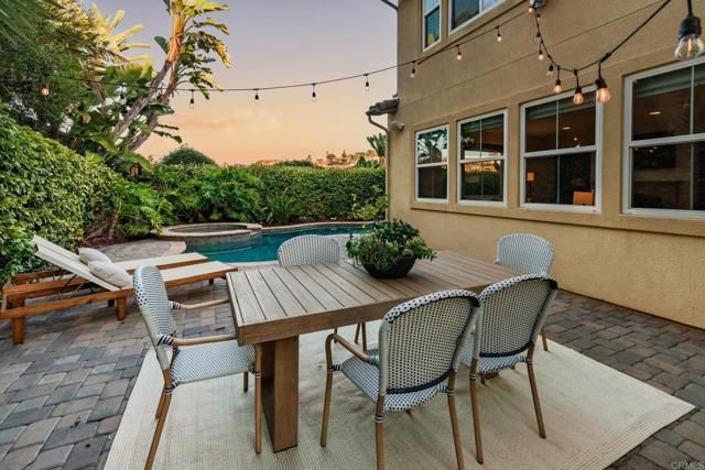 548 Quail Pointe Lane, Encinitas, CA 92024