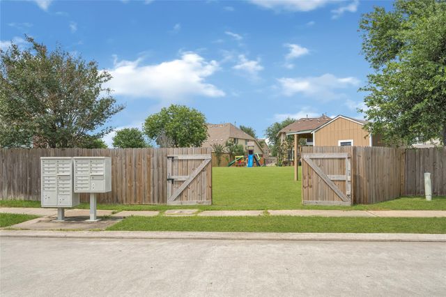 21406 Snow Goose Court, Spring, TX 77388