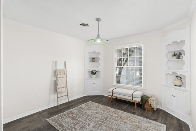 3536 Suffolk Drive, Fort Worth, TX 76109