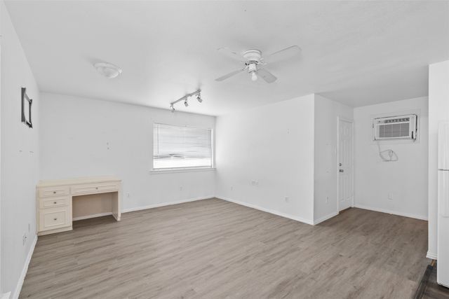 3536 Suffolk Drive, Fort Worth, TX 76109