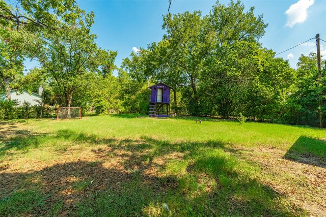 3536 Suffolk Drive, Fort Worth, TX 76109