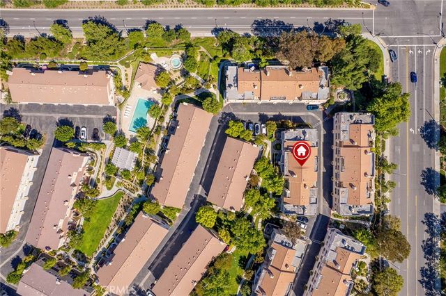 25703 Holiday Circle C, Stevenson Ranch, CA 91381