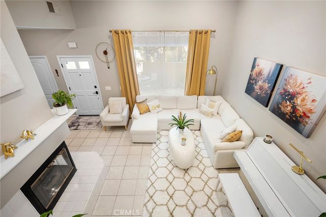 25703 Holiday Circle C, Stevenson Ranch, CA 91381