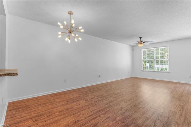 1513 Longparish WAY, Chesapeake, VA 23320