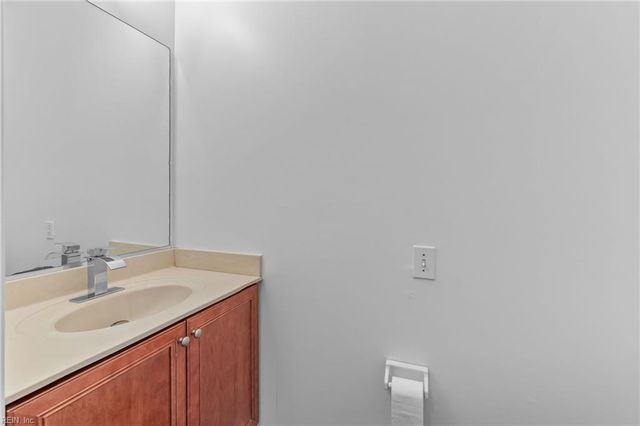 1513 Longparish WAY, Chesapeake, VA 23320