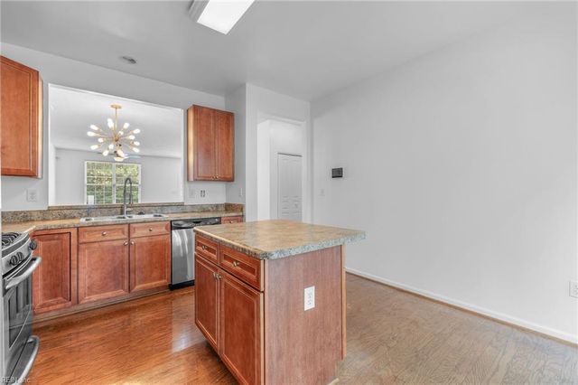 1513 Longparish WAY, Chesapeake, VA 23320