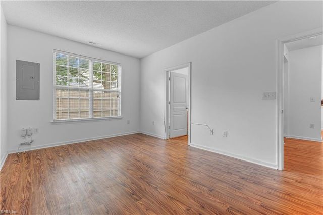 1513 Longparish WAY, Chesapeake, VA 23320