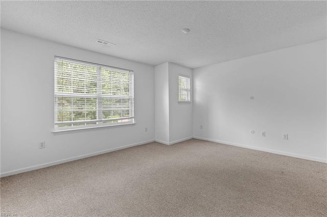 1513 Longparish WAY, Chesapeake, VA 23320