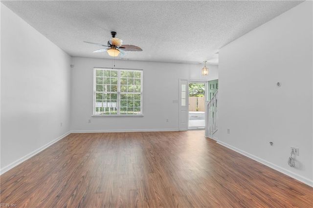1513 Longparish WAY, Chesapeake, VA 23320