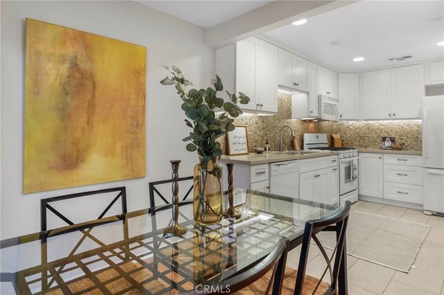 2172 Biscayne, Costa Mesa, CA 92627