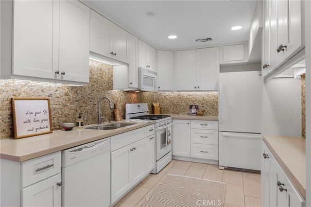 2172 Biscayne, Costa Mesa, CA 92627