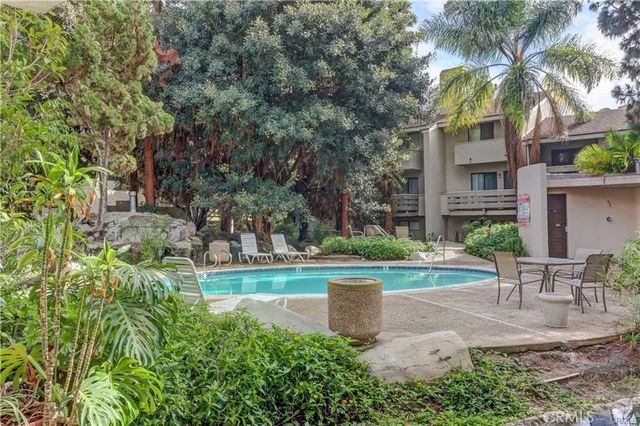 2172 Biscayne, Costa Mesa, CA 92627