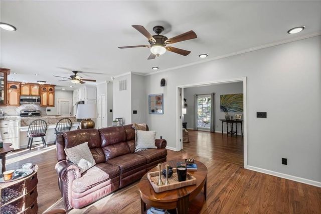 520 Niagara Circle, Johns Creek, GA 30022