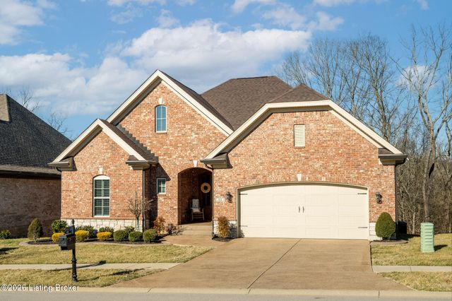 111 Locust Park Pl, Louisville, KY 40245