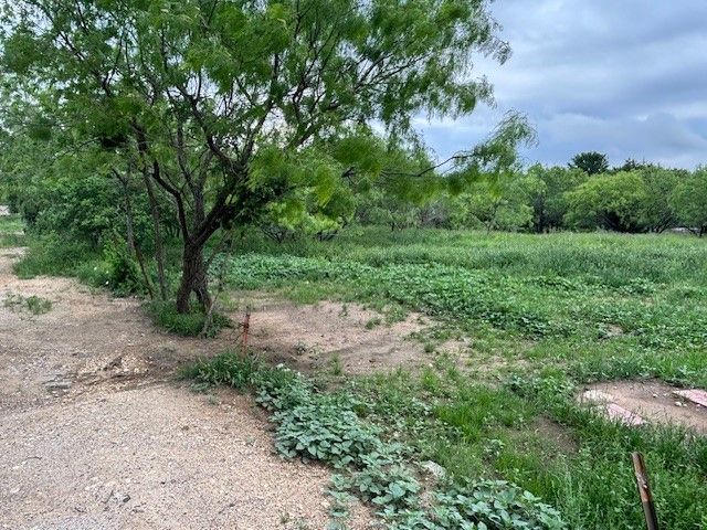 1821 County Road 801b, Cleburne, TX 76031