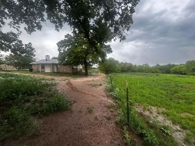 1821 County Road 801b, Cleburne, TX 76031