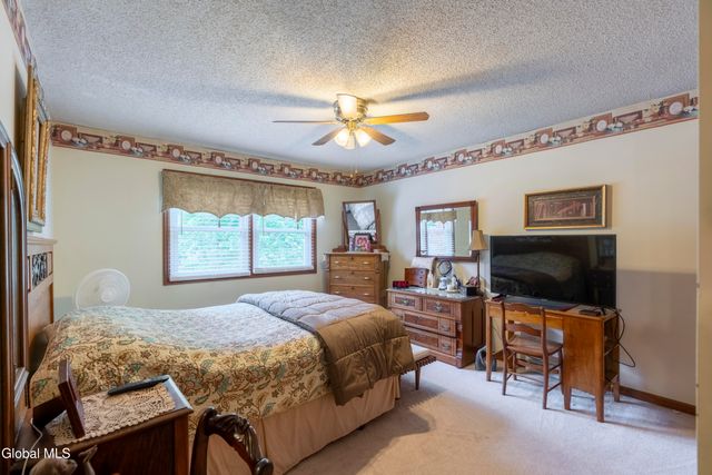 12 Rip Van Lane, Ballston Spa, NY 12020