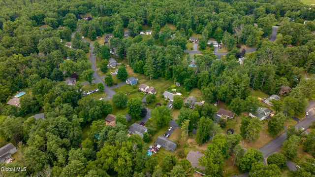 12 Rip Van Lane, Ballston Spa, NY 12020