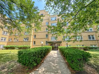 5355 N California Avenue 409, Chicago, IL 60625