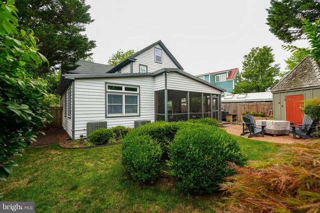 211 W 4TH ST, Lewes, DE 19958