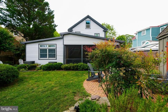 211 W 4TH ST, Lewes, DE 19958