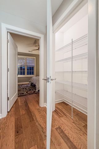 190 E Gay Street, G8, Columbus, OH 43215