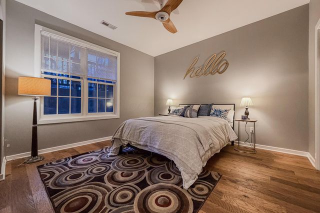 190 E Gay Street, G8, Columbus, OH 43215