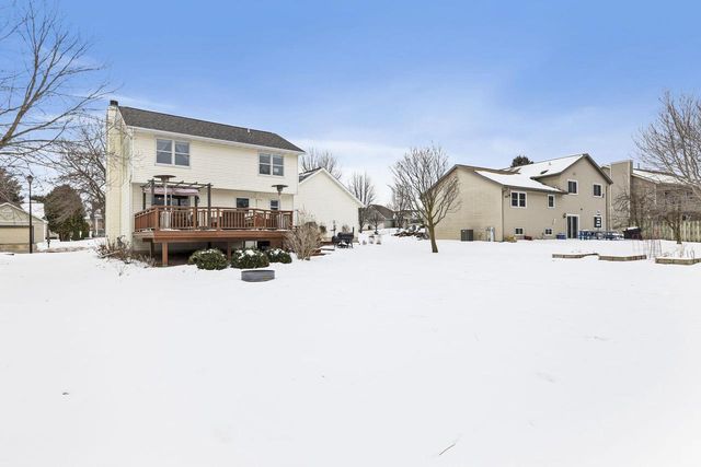 550 N Heatherstone Drive, Sun Prairie, WI 53590