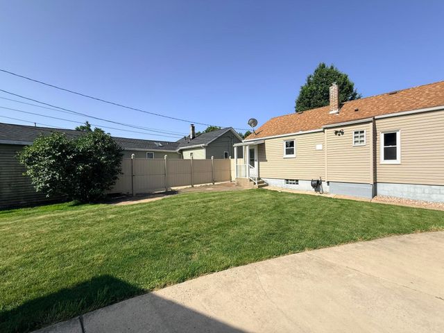 1106 Campbell Street, Valparaiso, IN 46385
