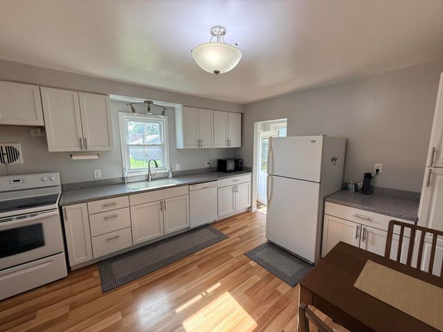 1106 Campbell Street, Valparaiso, IN 46385